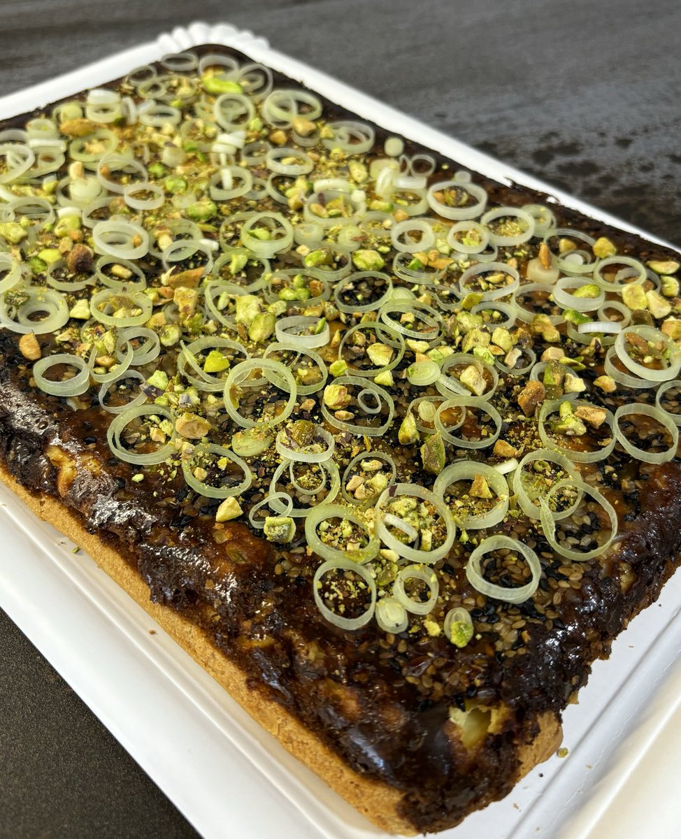 NUCA_hoshi's tweet image. #Pastel de #Puerros 😋✌🏻😋 #Empanada