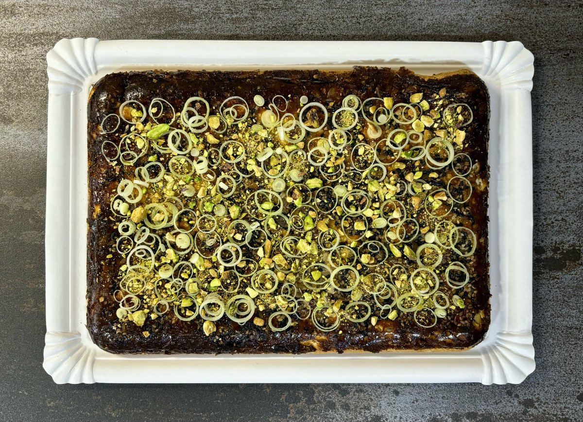 NUCA_hoshi's tweet image. #Pastel de #Puerros 😋✌🏻😋 #Empanada