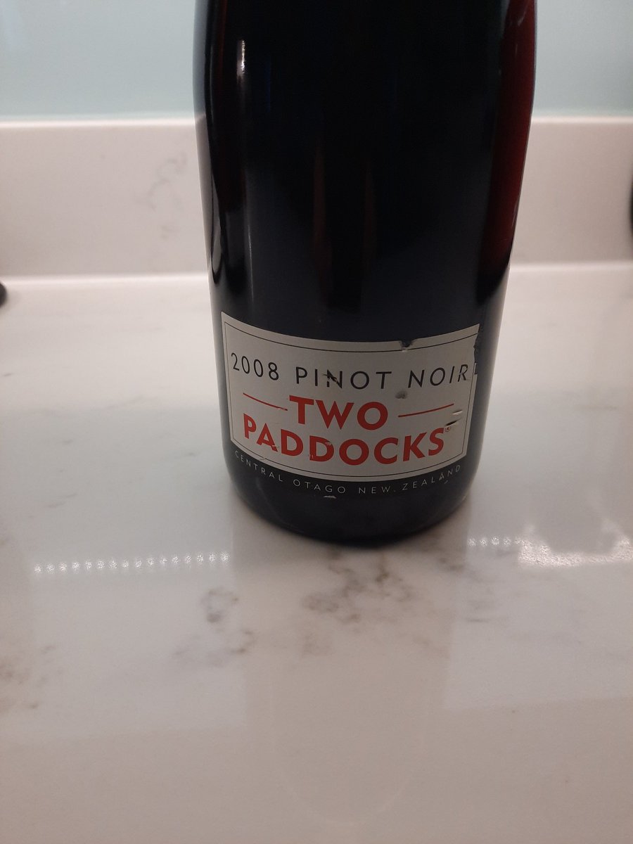 CraigVowles's tweet photo. The last bottle of the 2008 @TwoPaddocks 😭 Smooth and sophisticated, elegant and stylish. It's still @sirrogermoore in a bottle!! https://t.co/gaVMPxkJWa