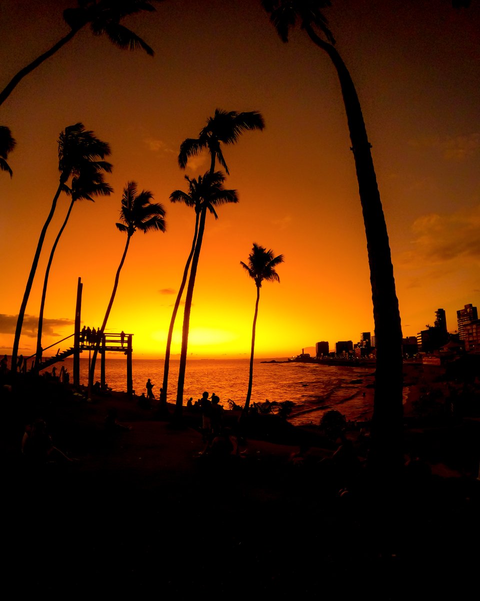 GoPro's tweet image. Photo of the Day: The people yearn for a sunset 🌅 

📷 Ray Notliar
🏆 $100 GoPro Award

#GoPro #Sunset #Silhouette #Brazil #TravelPhotography