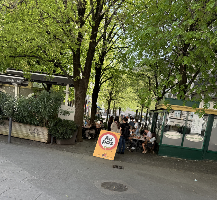 pabouger's tweet photo. #CVCM
Cherchez l'erreur ...
🤡🤡🤡 #EELV #Grenoble #Pietonne https://t.co/nKcRnJGH51