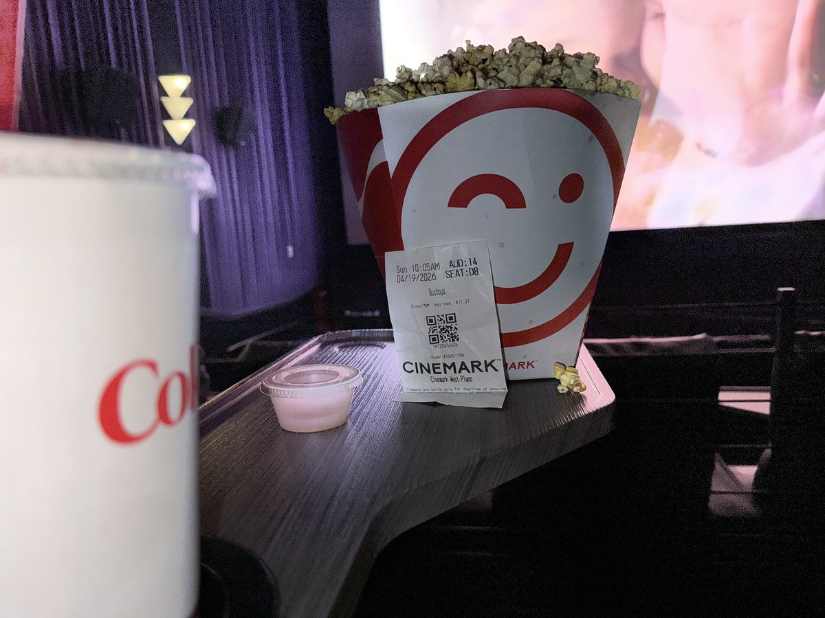 TerryThomas1988's tweet image. #busboys was awesome #theovon #davidspade