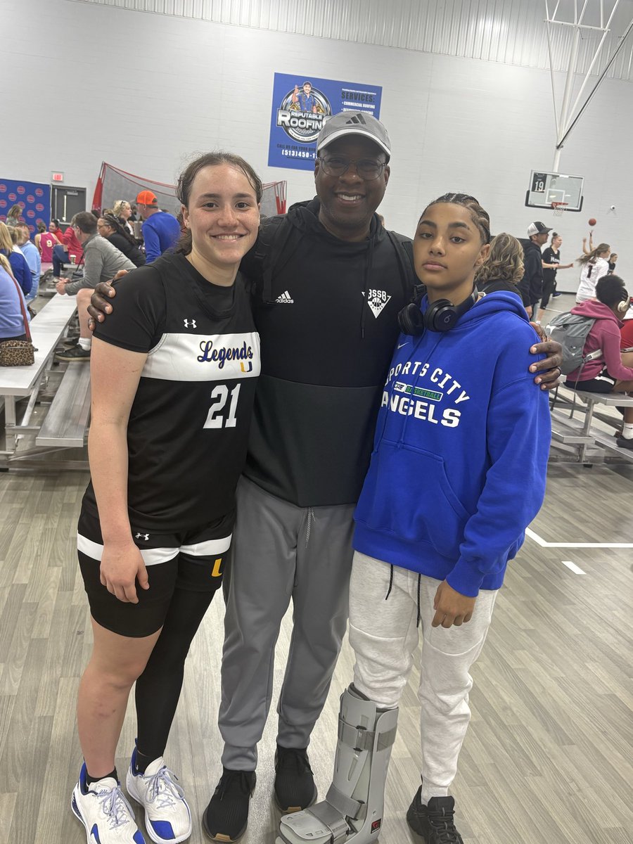 Emma White tweet media