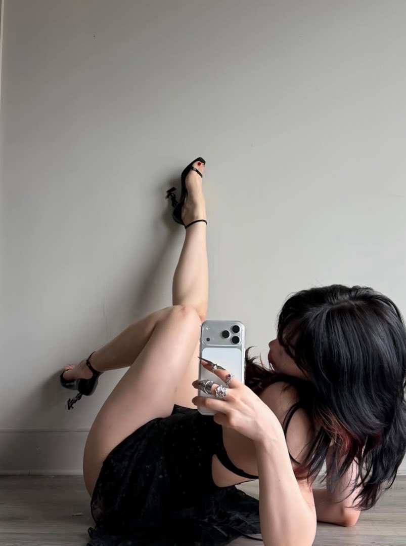 𝑯𝒂𝒏 tweet media