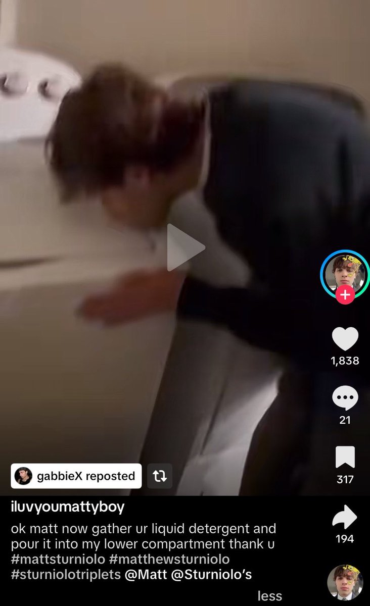 bee ◡̈ tweet media