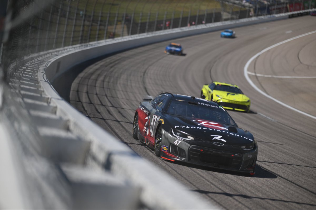 Hyak Motorsports tweet media