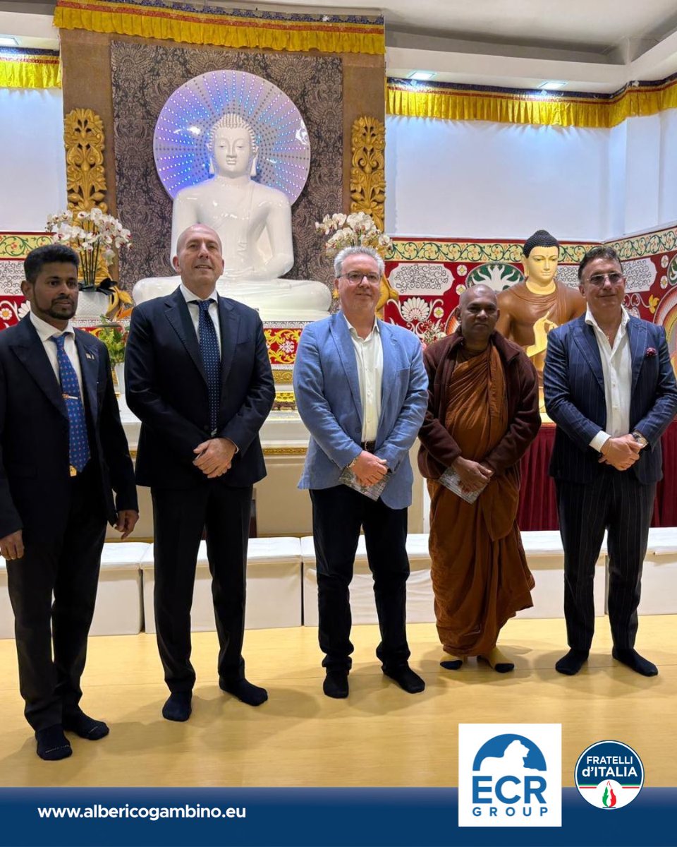 AlbericoGambino's tweet image. Questa mattina al Tempio Buddista di Napoli per il Capodanno cingalese: un momento di rinnovamento e coesione. La comunità srilankese è una risorsa preziosa, ponte di integrazione e dialogo per la città.

#ecr #fdi #srilanka