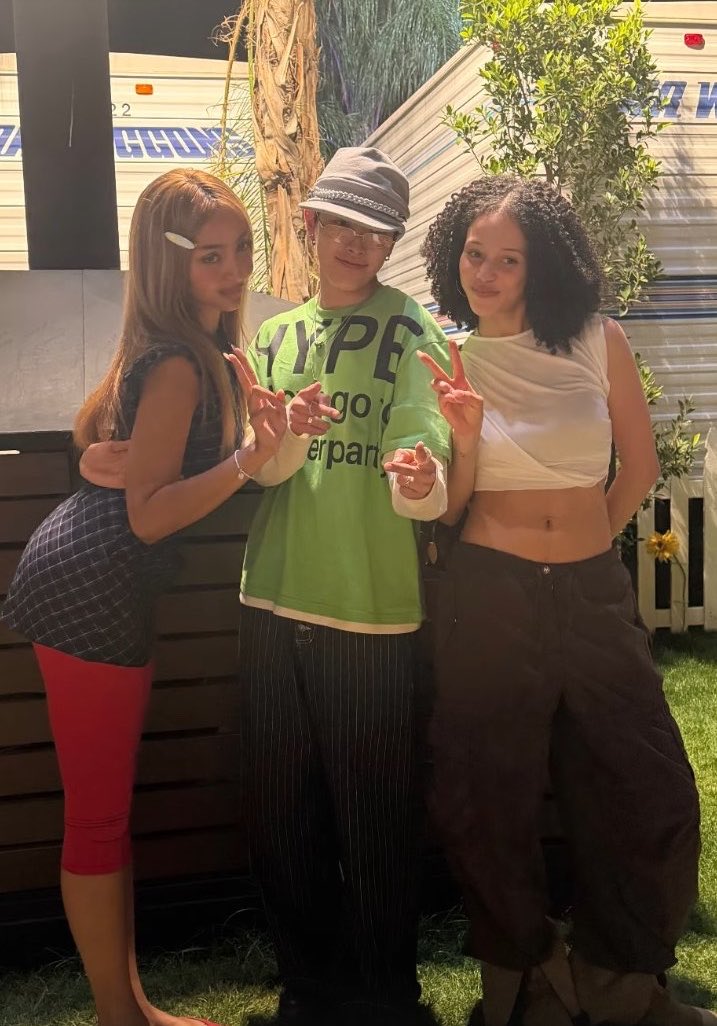 hongjoong’s princess 👑 tweet media