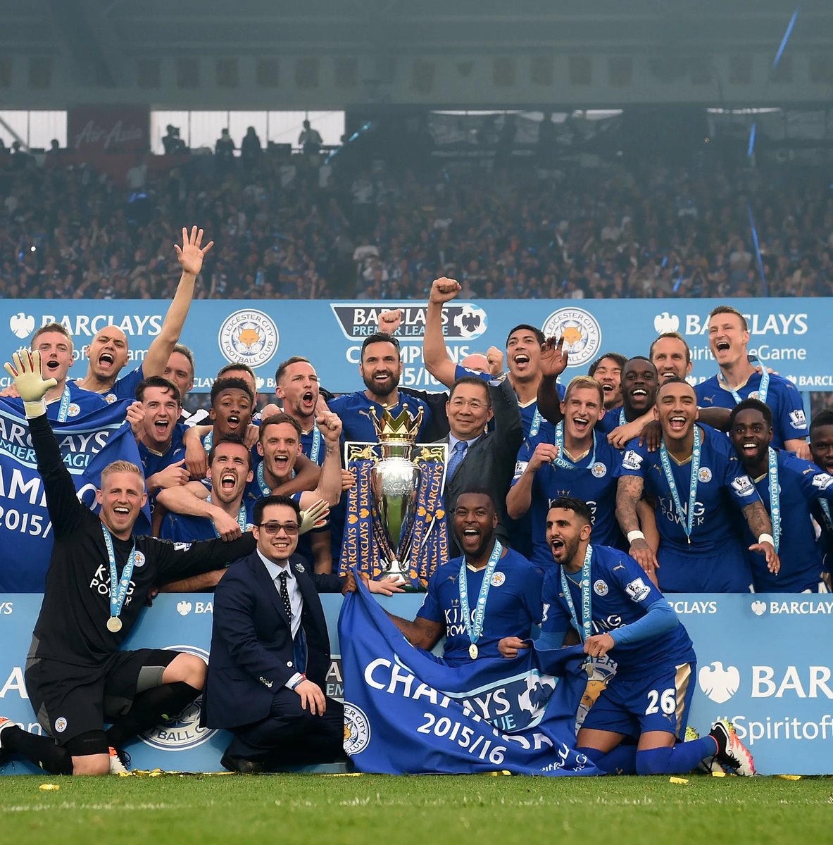 JackWhitman_7's tweet photo. Yeah but who done this. No matter how bad times be now for Leicester, absolutely no one will ever recreate or experience something anywhere near as good as this. https://t.co/bO1CfnCvML