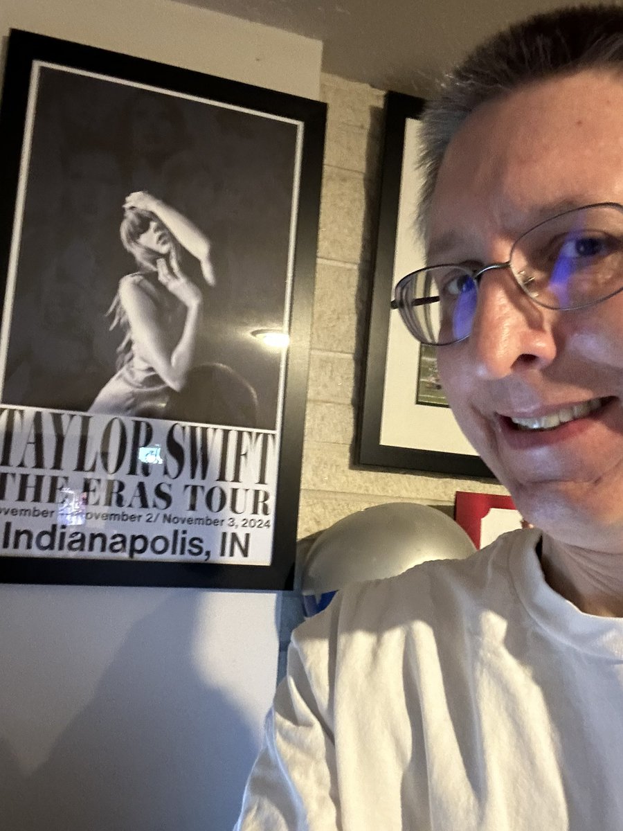 ranselmo71's tweet image. All’s fair in love and poetry and happy 2nd Anniversary TTPD and by far, Taylor’s best written album lyrically and thankful that I got to see this era performed live in Indianapolis on The Eras Tour. Thank you @taylorswift13 for an amazing album 🩶🫶🩶❤️ #ttpd #tstheerastour