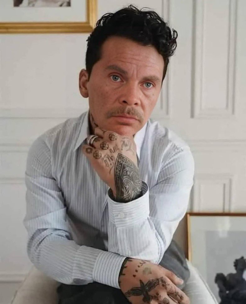 Alejandro tweet media