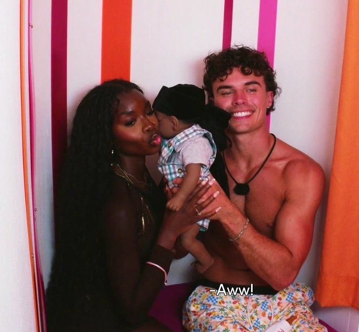 Ash 🖤 until further notice tweet media