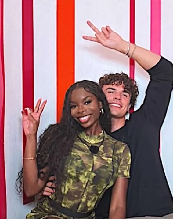 Ash 🖤 until further notice tweet media