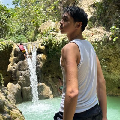 deaks0's tweet photo. #NewProfilePic https://t.co/K6XJmoAoxY