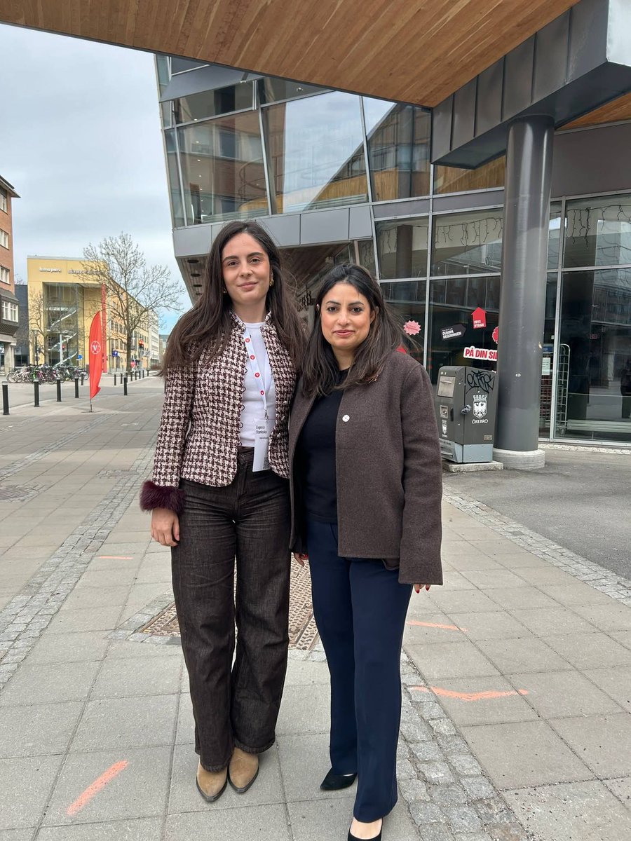 levica_partija's tweet photo. ЛЕВИЦА НА КОНГРЕСОТ НА ШВЕДСКАТА ЛЕВА ПАРТИЈА (VÄNSTERPARTIET)

🇲🇰🇸🇪Евгенија Станкоска, член на Централниот комитет на #Левица и раководител на Центарот за меѓународна соработка, присуствуваше на конгресот на шведската Лева партија (Vänsterpartiet) во градот Еребро. https://t.co/aI9ZnAa52x