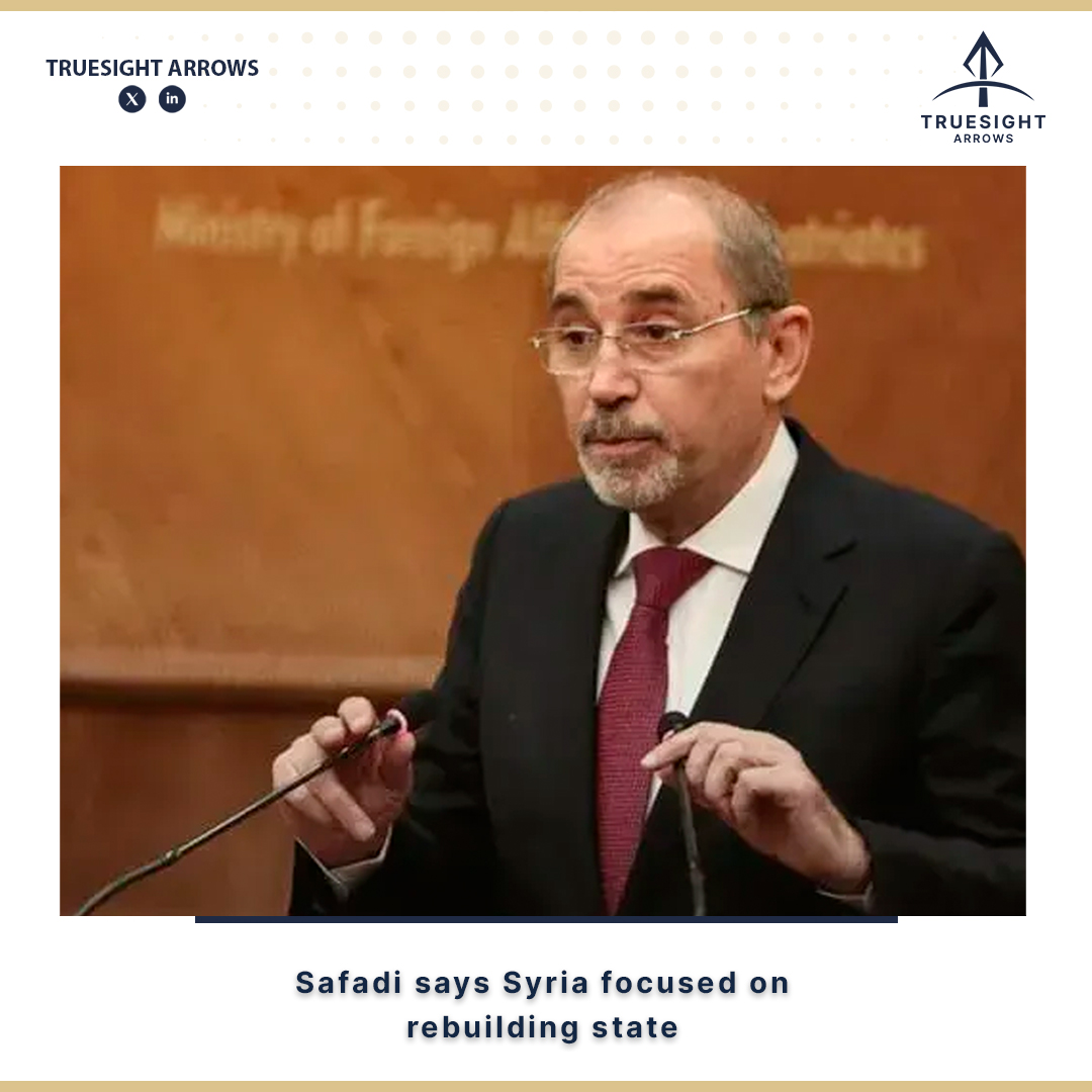 TruesightArrows's tweet image. Jordanian FM Ayman Safadi said Syria is focused on stability, sovereignty, and rebuilding rather than regional conflicts. He urged an end to attacks on Syrian territory, reflecting growing support for de-escalation and regional #stability