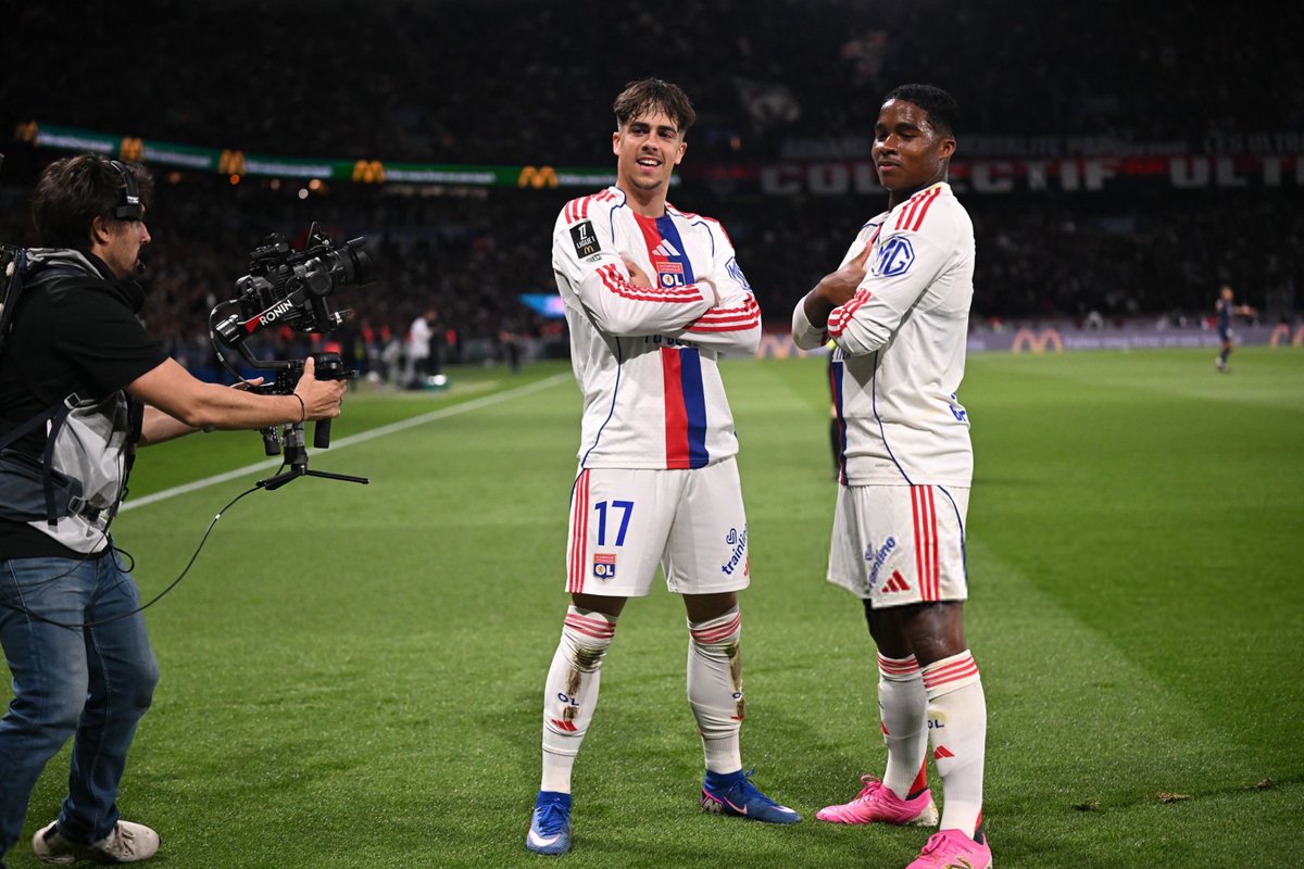Endrick and Afonso Moreira with Mbappé's celebration after scoring against  PSG. You can't fake influence. #PSGOL