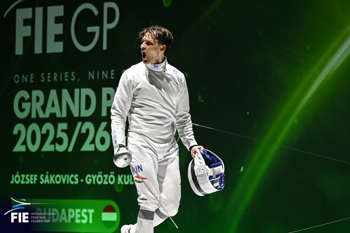 FIE_fencing's tweet image. Highlights from the Budapest Epee Grand Prix - Men’s Individual Epee🇭🇺🤺

📸 Bizzi / Augusto Bizzi

#esgrima #fencing #escrime #budapest #hungary