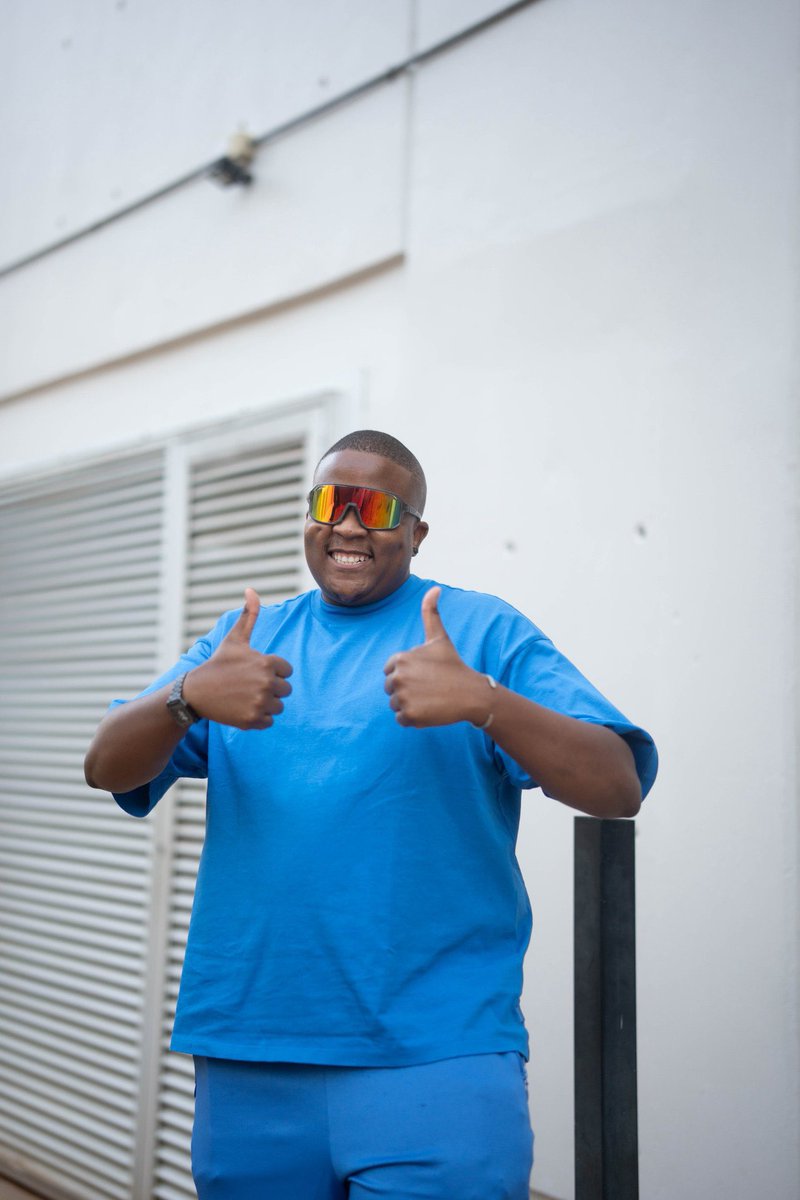 Beckenbauer tweet media