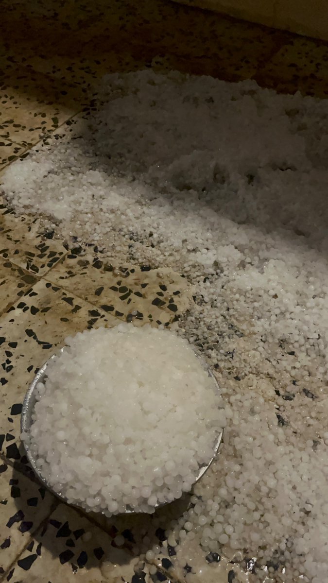 لينا tweet media