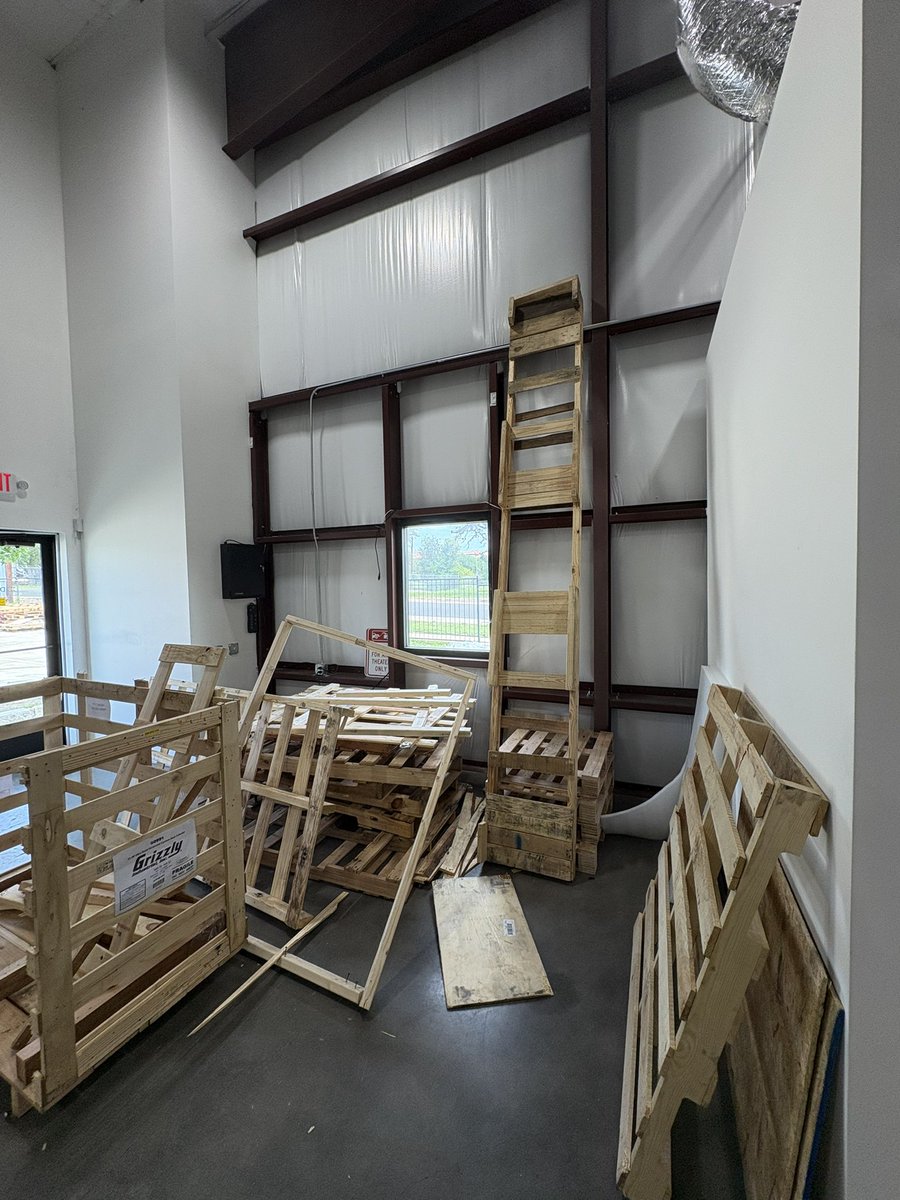 Connor Kapoor tweet media