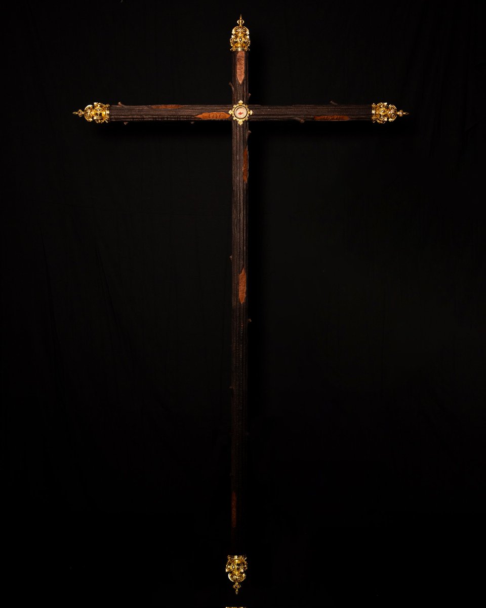 𝐂𝐔𝐑𝐑𝐎 𝐂𝐋𝐀𝐑𝐎𝐒 tweet media