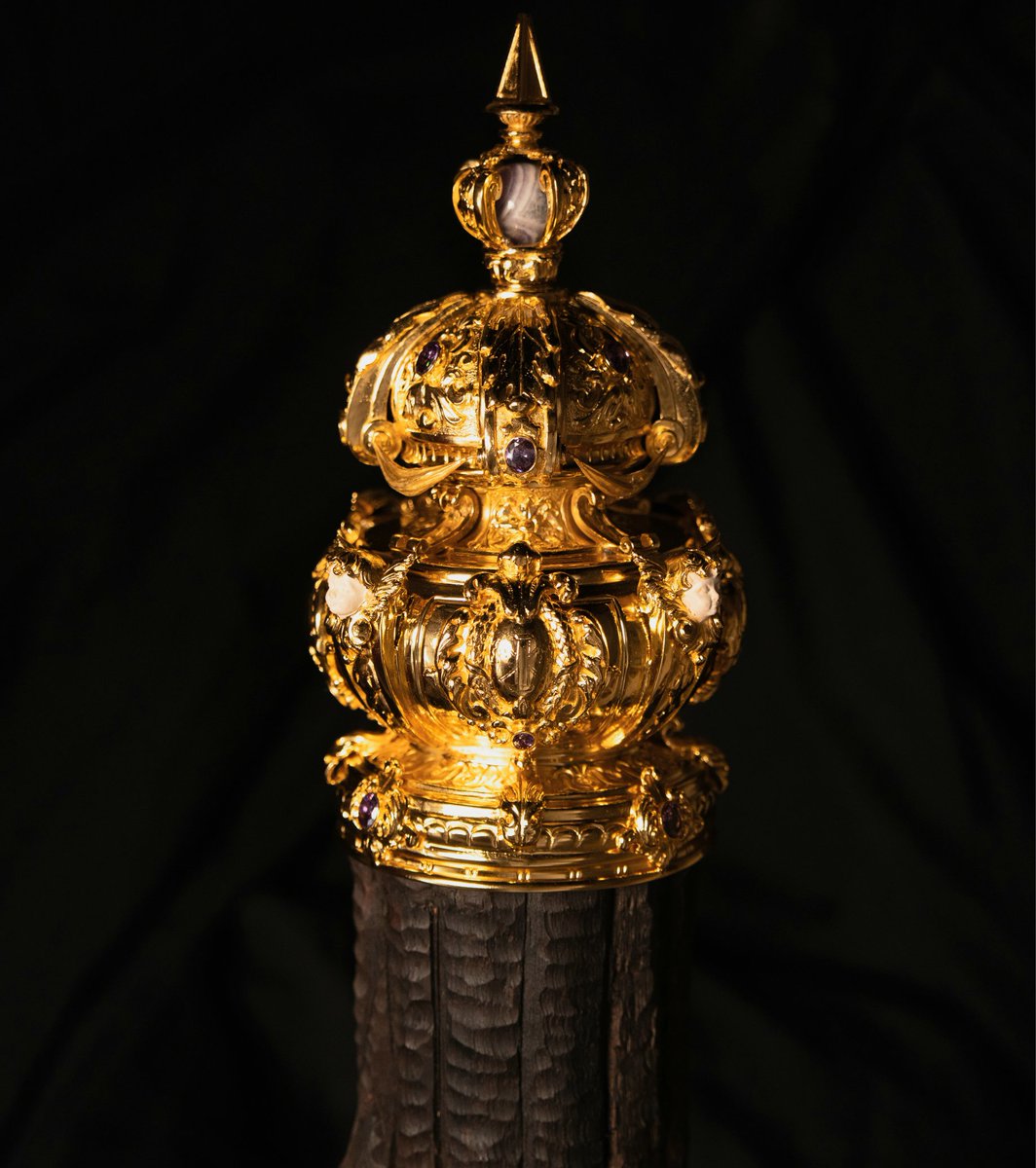 𝐂𝐔𝐑𝐑𝐎 𝐂𝐋𝐀𝐑𝐎𝐒 tweet media