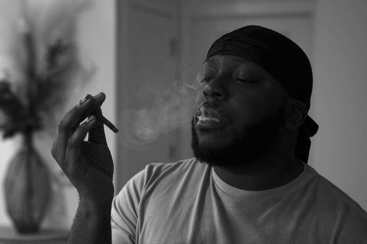 Jacquardsaidit's tweet photo. Just exhale 💨💨💨 https://t.co/rdeubblZ7w