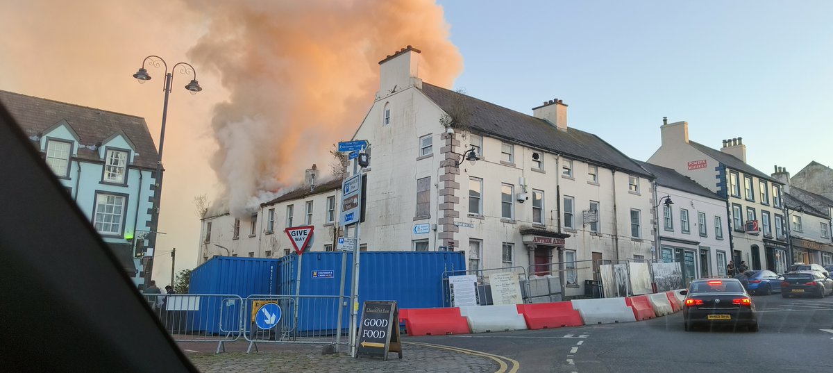 smalltown88's tweet photo. The former Antrim Arms in #Ballycastle is currently on fire, with emergency services en route to the scene. https://t.co/b7SAJaDWVD