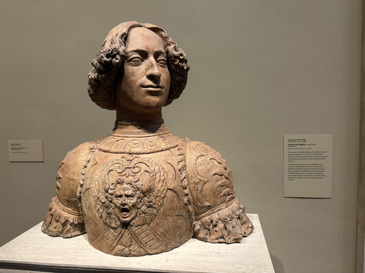 delujog's tweet image. Me before and after I’ve had my #coffee