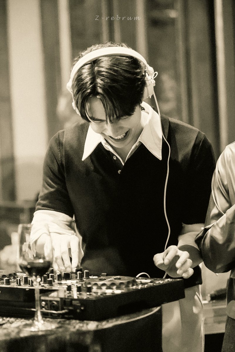 Z-rebrum tweet media