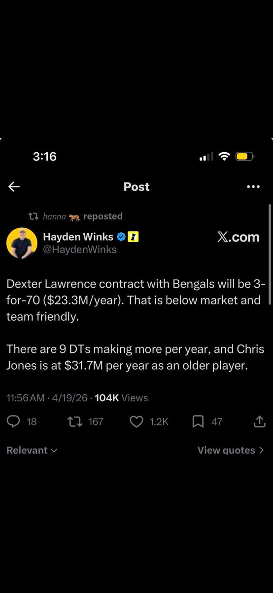 JustinTP_513's tweet photo. @SteelersMark87 @Bengals Such an overpay lol https://t.co/v8euN6JsEx