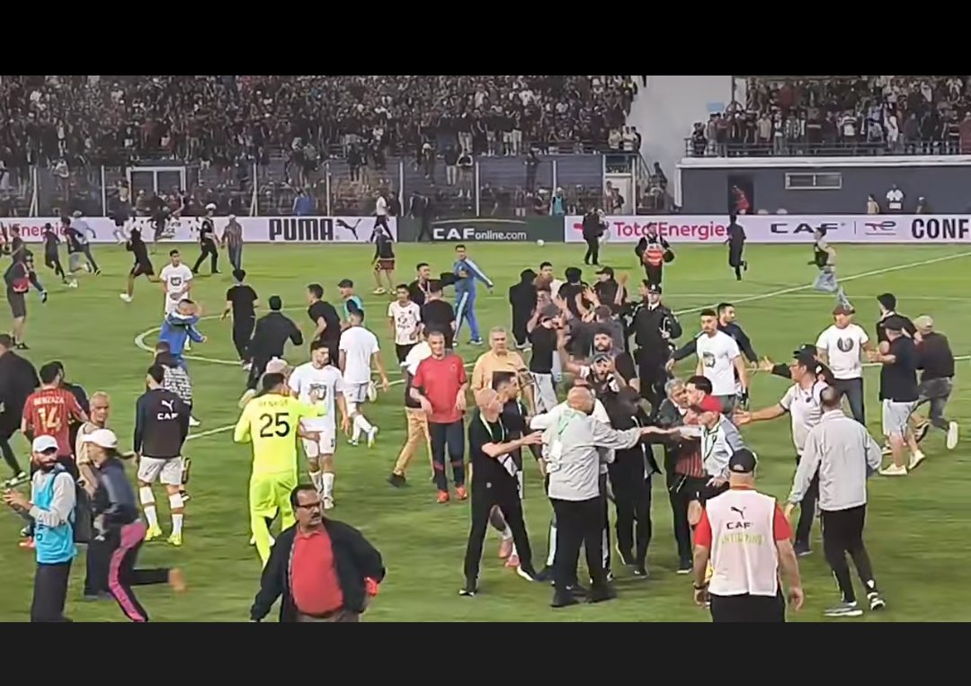 جمهور اتحاد العاصمة يتسبب في كارثة