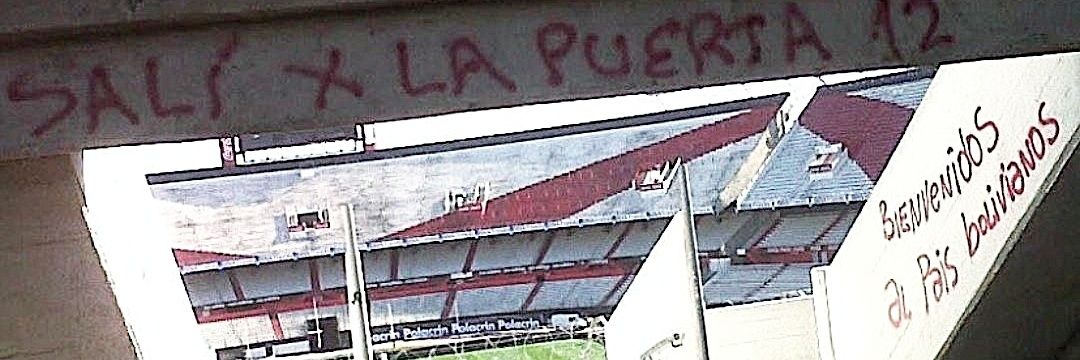 RiverEnLaPiel's tweet photo. Los recibimientos del nuevo Monumental: toda la semana cortando papelitos.

Los recibimientos del viejo Monumental: https://t.co/FyZe2F4l53