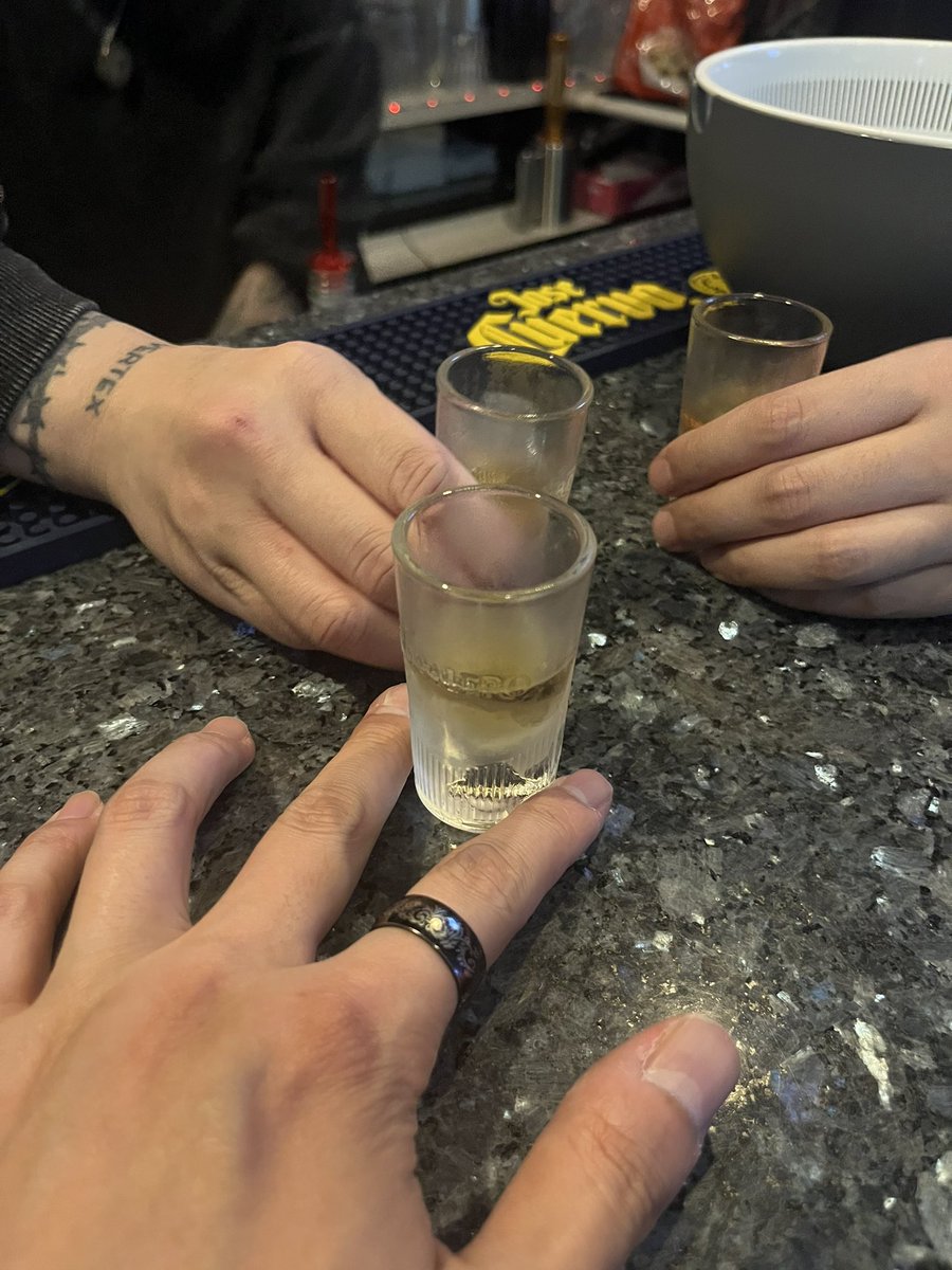 キリシマ tweet media