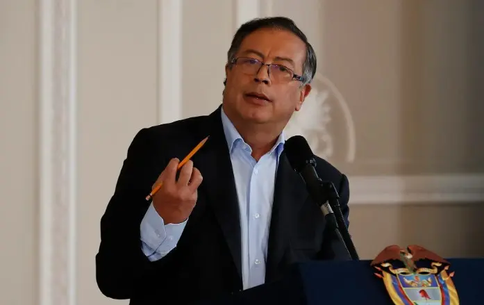 teleSUR TV tweet media