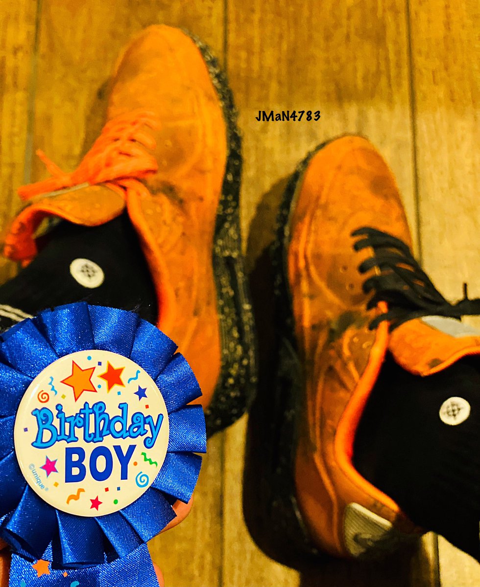 Stealth783's tweet image. #Nike #YourSneakersAreDope #WDYWT #SneakerFreakerFam #GOAT #Atmoscollectorsclub #NikeFitCheck #TheShoeGame #AirMax #AirMax90 #TeamTMCII #UrbanSyndicate #SeekThePositive #SnkrAnml #FireFridays #NiceKicks #MarsLanding #WOMFT #HappyBirthday #SundayFunday #AirMax90s #StanceSocks