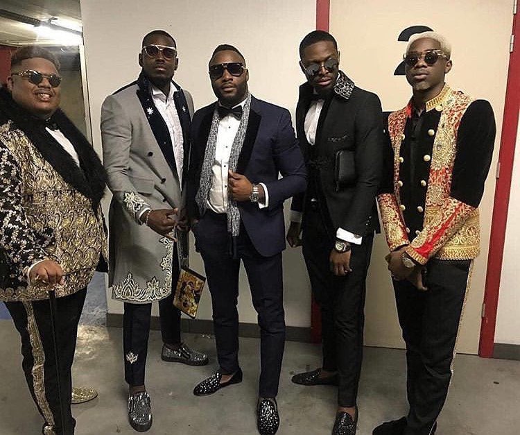 N A Z A  🤙🏾 tweet media