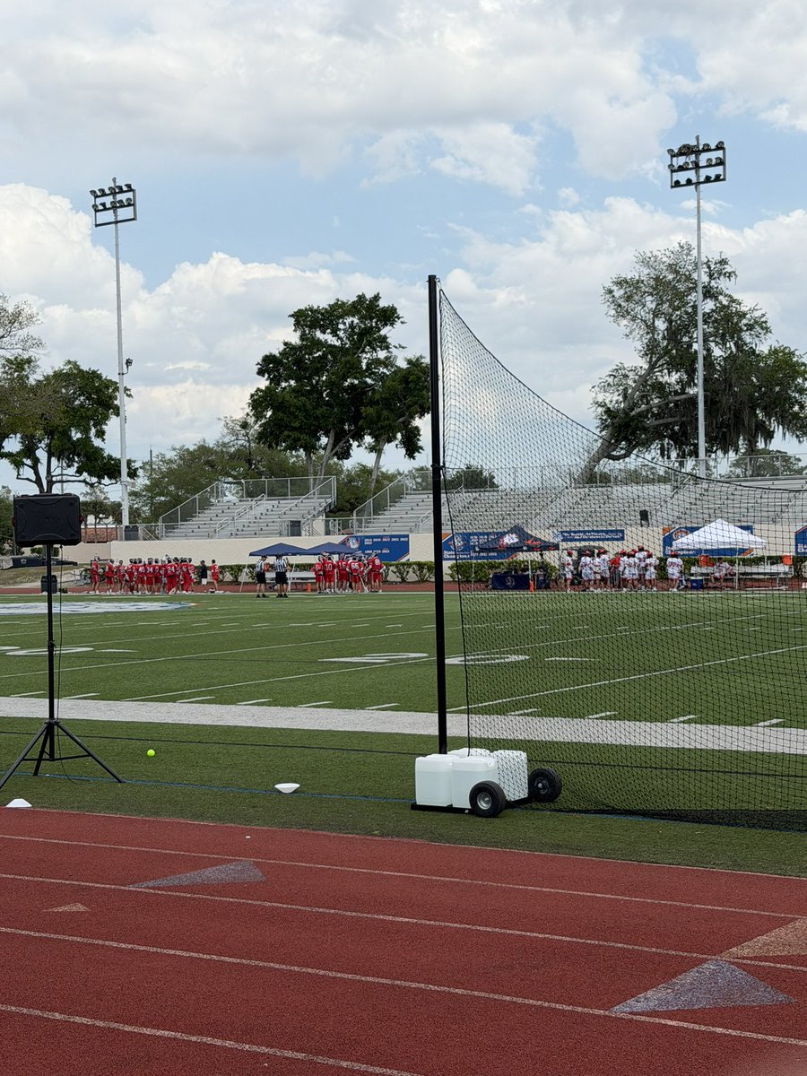 Game 2 underway. D2 Championship on the line.  UTampa vs. FAU.  SELC 2026.
