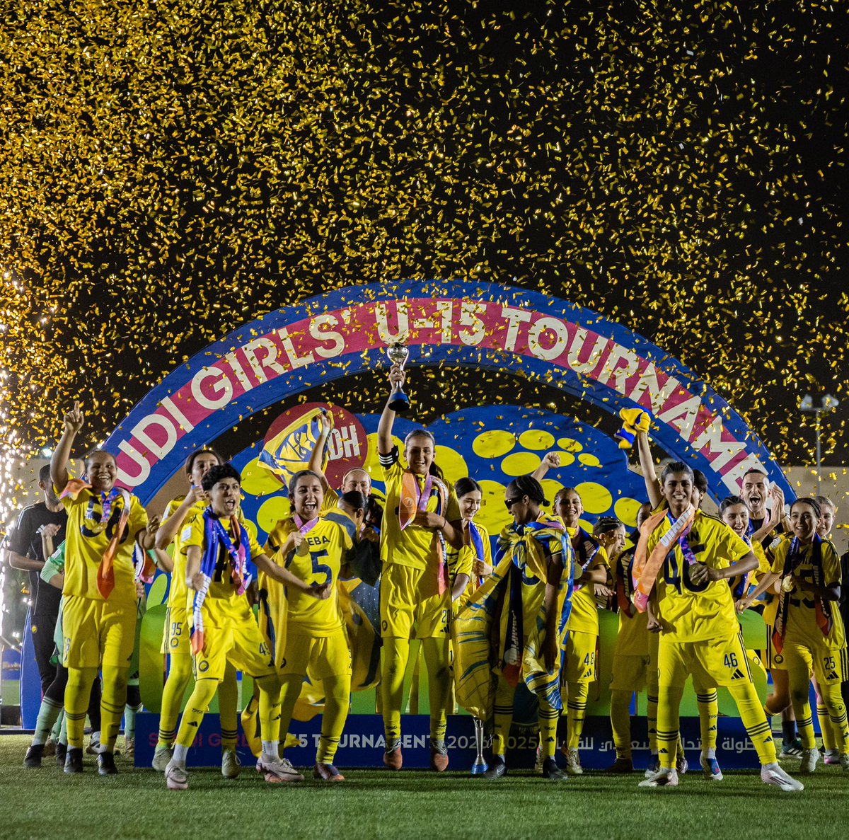 مسابقات كرة القدم النسائية tweet media