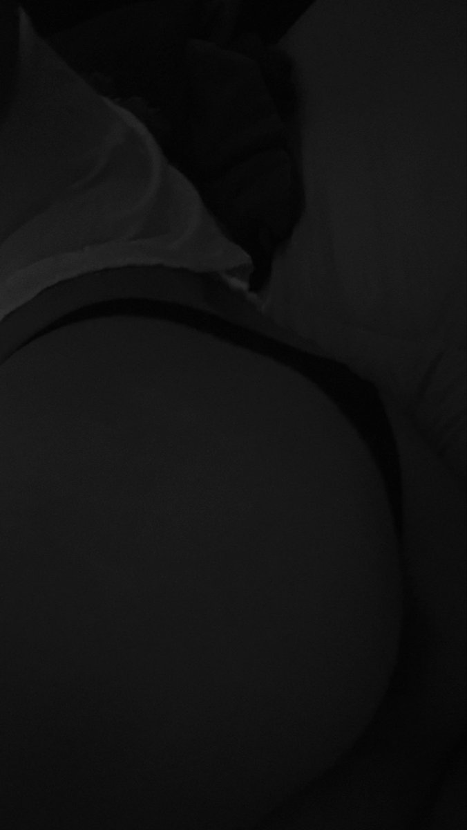 Morra tetona gotica tweet media