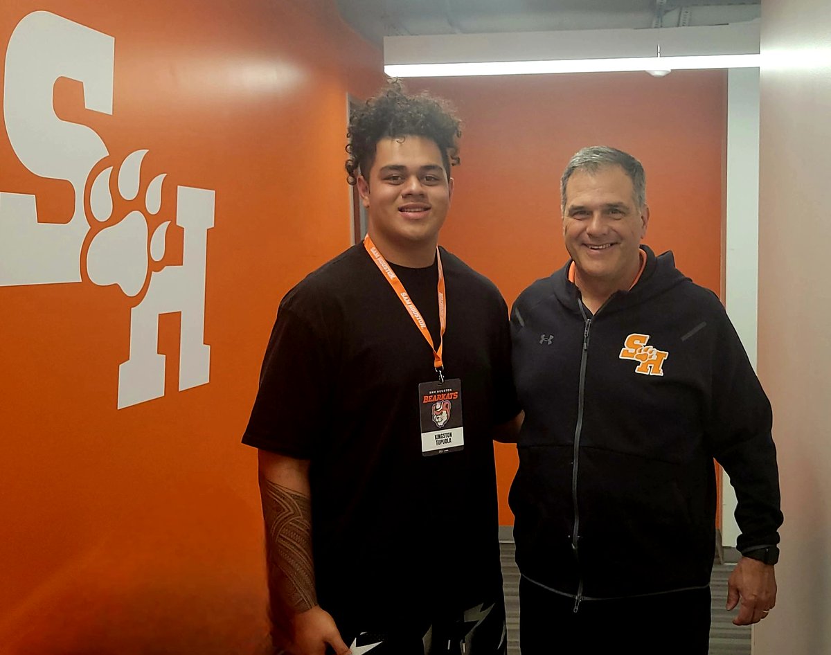 KingTupes's tweet photo. Thank you @CoachBicknell for your time today.  It was great learning about the exciting things happening at @BearkatsFB https://t.co/NJu8ag1tc5