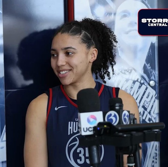 z 🏳️ tweet media