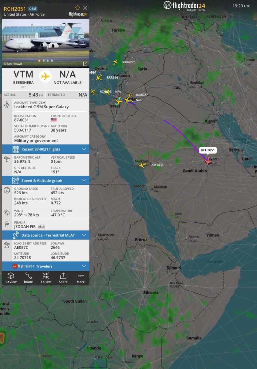 hey_itsmyturn's tweet image. #USAF 🇺🇸  C-5M Galaxy heavy lifter from #Israel 🇮🇱  (Presumably Hatzerim AB) en route Ad Dhafra AB, #UAE 🇦🇪 
(ACARS H.T @thebaldgeek)