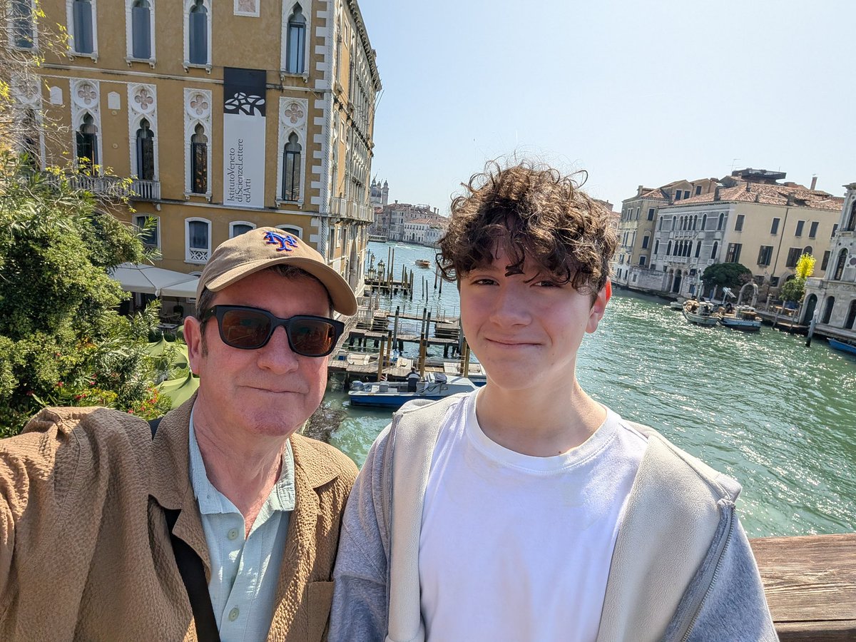 David Key 🧡 tweet media