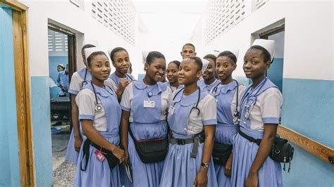 DrMarkDHamilton's tweet image. well well well--@GOPHouse @SpeakerJohnson Tell your RINOS who voted to PROTECT HAITANS

7600 ppl mostly #HAITAN &amp;amp; #INDIAN r'cvd FRAUDULENT 👩‍⚕️NURSING DIPLOMAS ?!?

90% of all HOSPICES 🇺🇸are in LOS ANGELES???
&amp;amp; of course those KILLER 🚚🚛☠️that CANNOT READ ENGLISH

@SheriCarter18