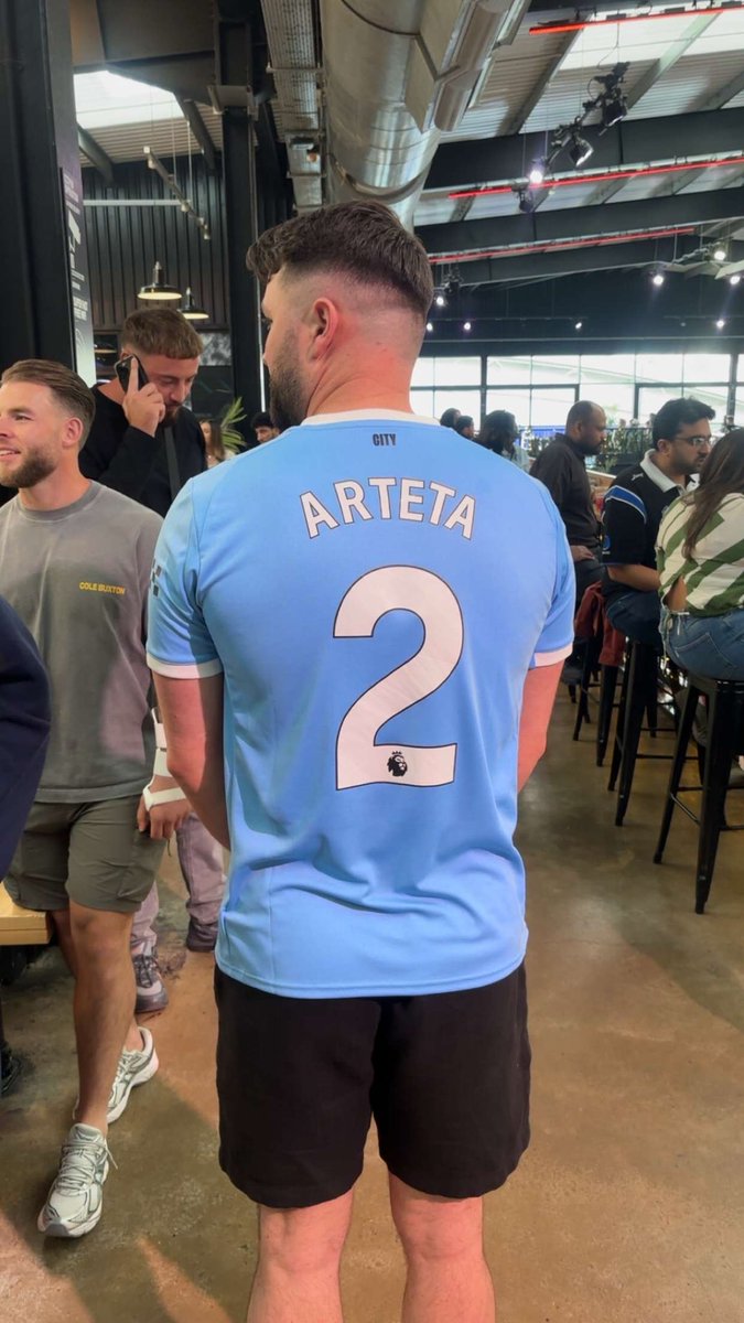 ozzy91's tweet photo. 🤣🤣🤣🤣🤣🤣🤣🤣🤣🤣this absolute legend I seen today https://t.co/FPLYEMicvY