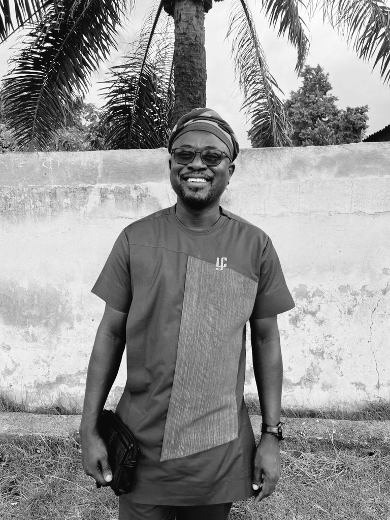MendsGh's tweet photo. Wink 😉 https://t.co/giyYiup2td