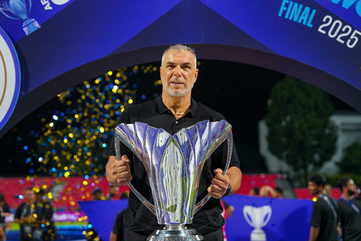 🇦🇪 محمد tweet media