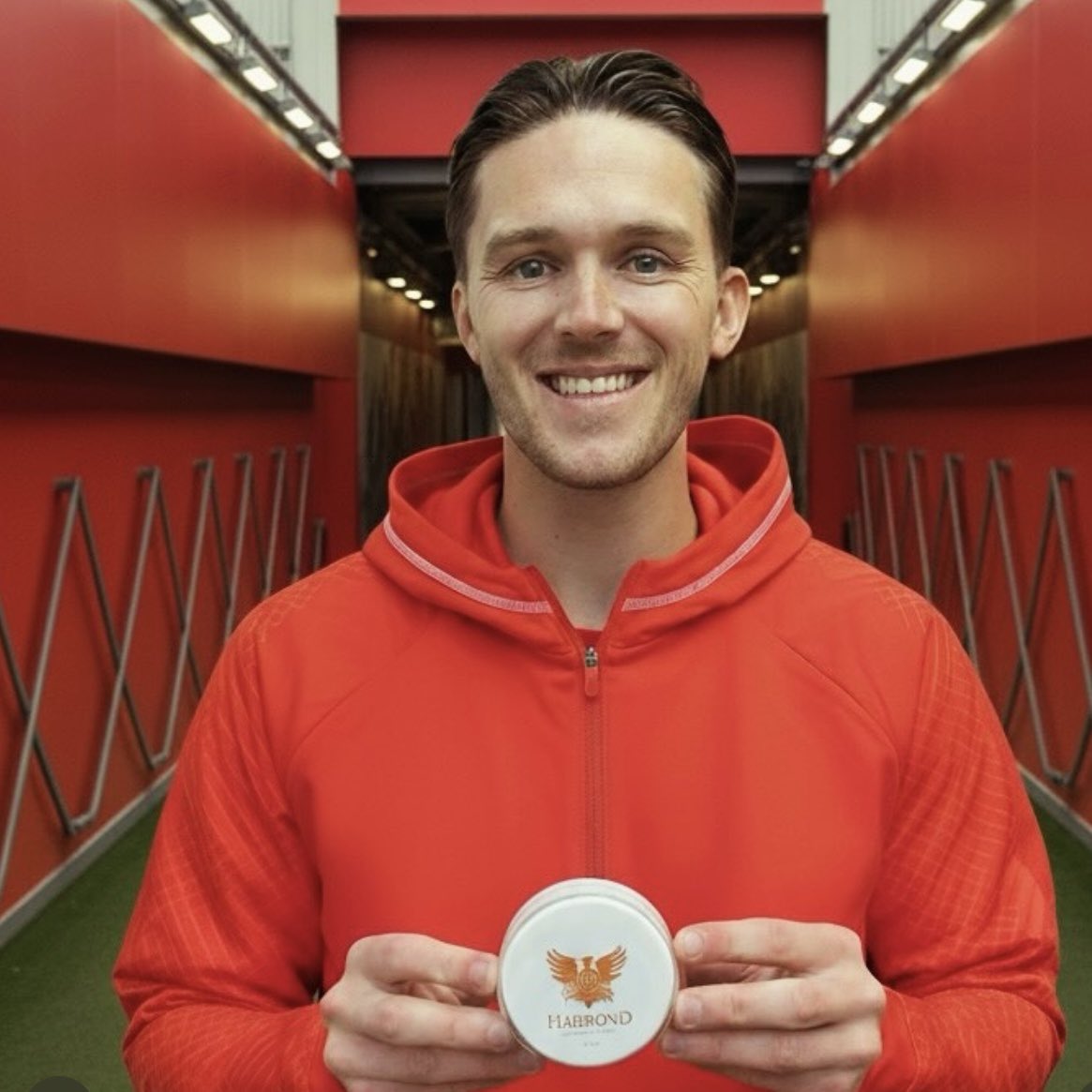 Hairbond® tweet media